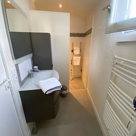 Charming House With Garden In The Heart Of Martin Ferienhaus