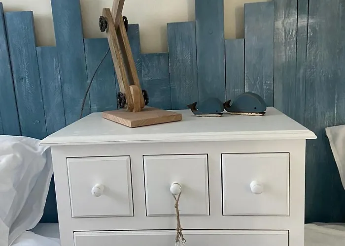 Vakantiehuis Charming House With Garden In The Heart Of Martin